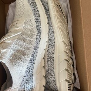 Skechers White and Gray Knit Sneakers